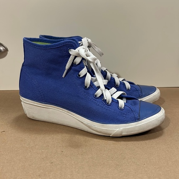 Converse Shoes - CONVERSE All Star Wedge Lilac Sneakers. Size 6. 1.5" Heel